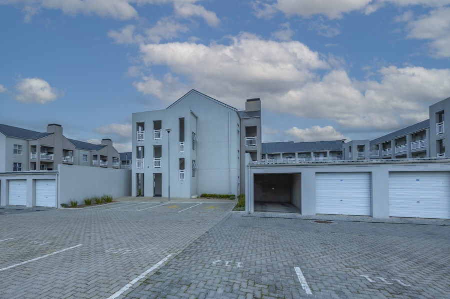 2 Bedroom Property for Sale in Haasendal Western Cape